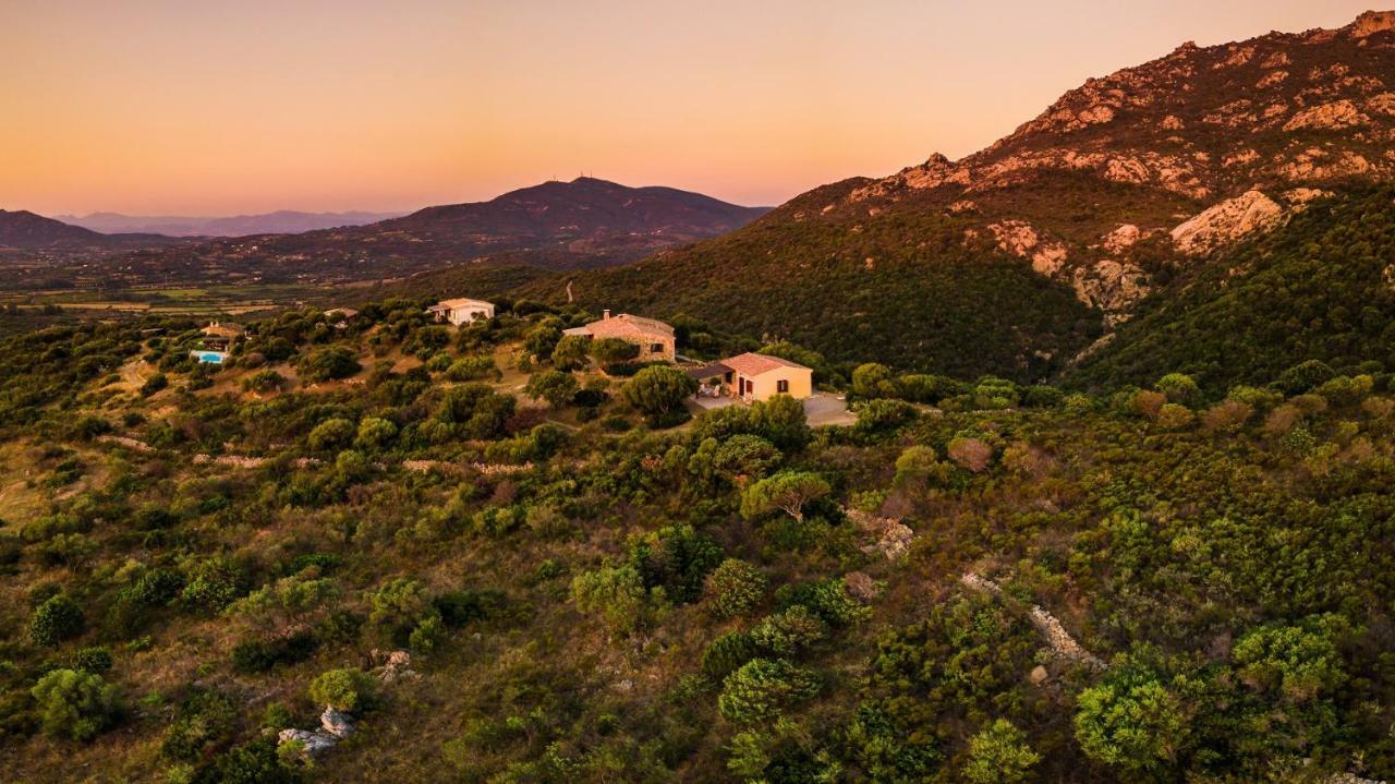 Stazzu Gallurese Villa Portisco Kültér fotó
